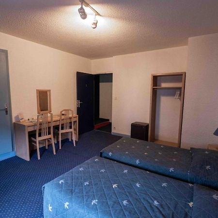 Hotel De La Poste Douvaine Εξωτερικό φωτογραφία