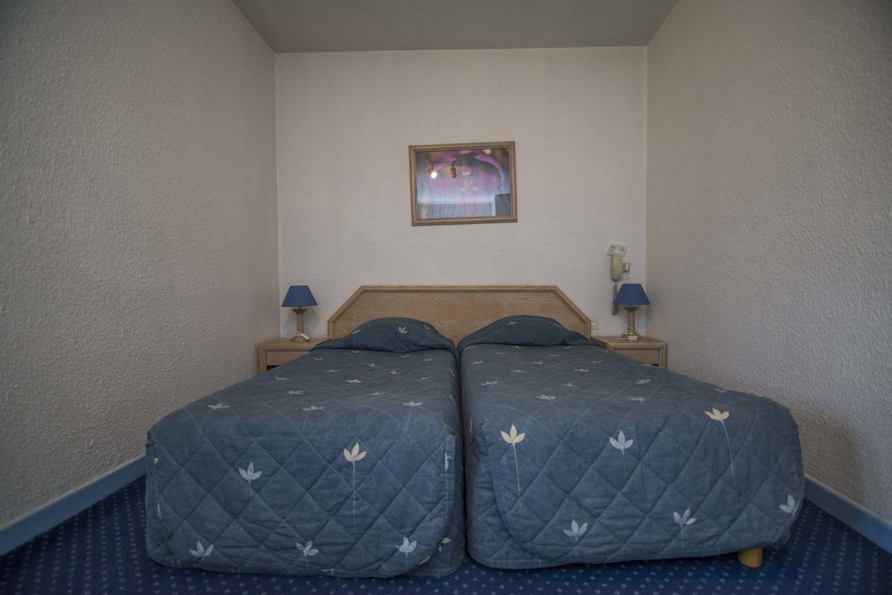 Hotel De La Poste Douvaine Εξωτερικό φωτογραφία